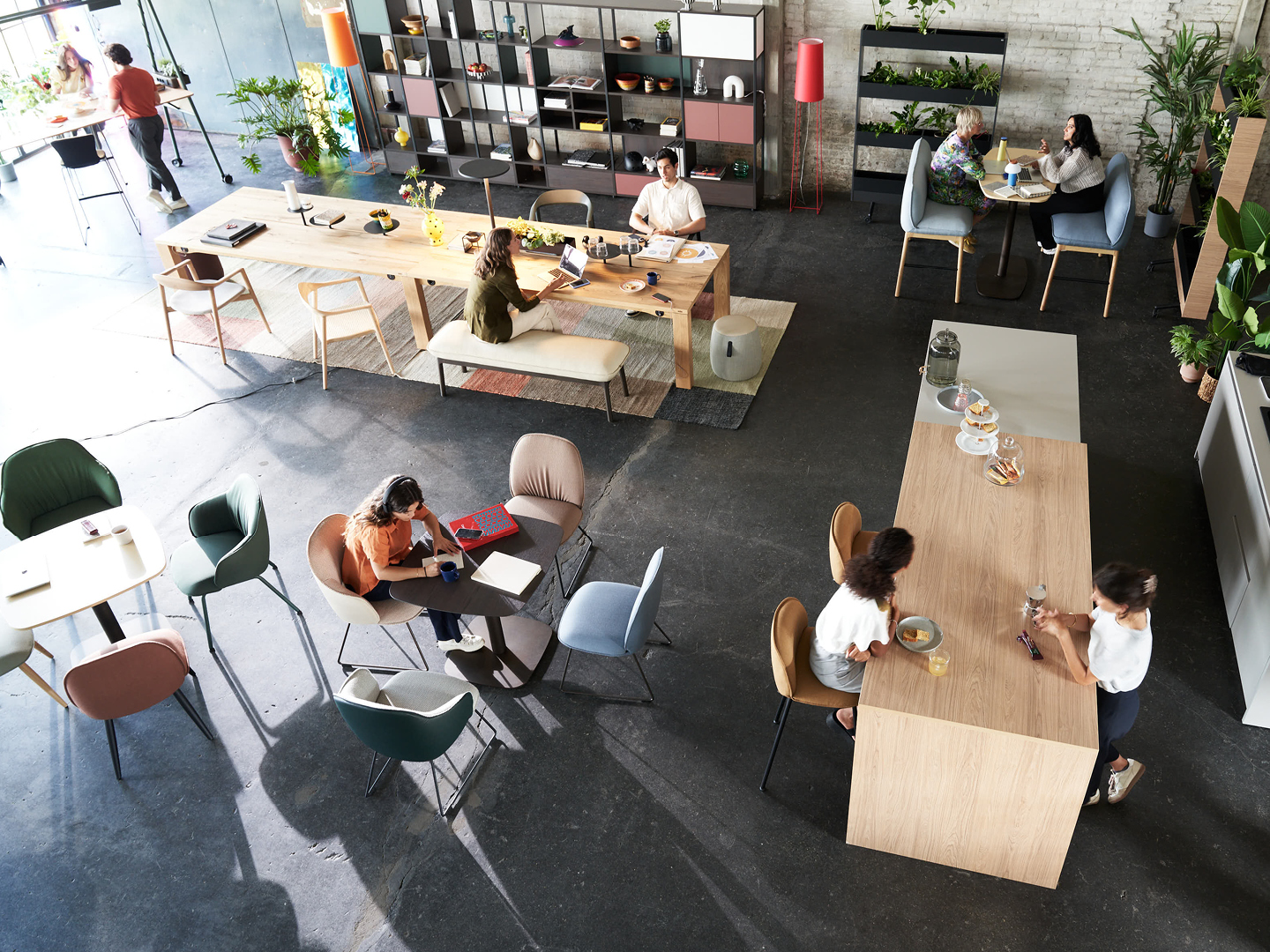 Archetypes of Office Cafés: The Club – where elegance meets flexibility