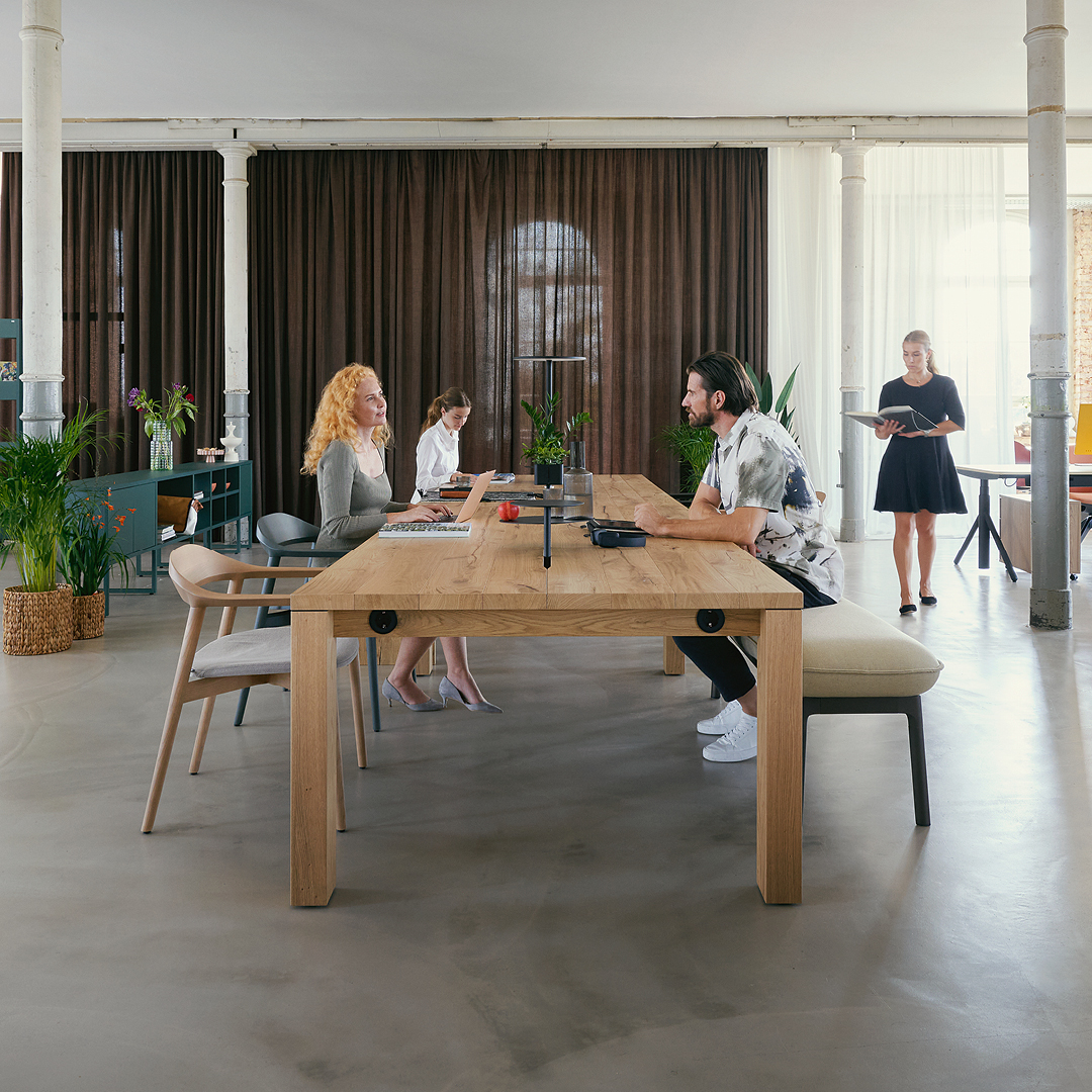 se:cafe team table, el nuevo punto de encuentro en la oficina híbrida